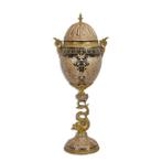 Pot en porcelaine en forme d'œuf avec cadres en bronze, Envoi, Bronze