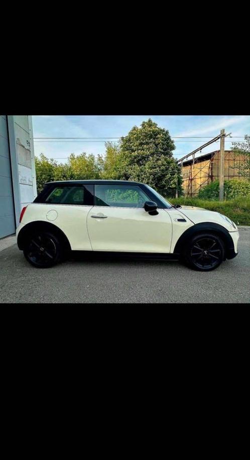 MINI Cooper 1.5 Essence 2014 Euro 6b, Auto's, Mini, Particulier, Cooper, Benzine, Euro 6, Berline, 3 deurs, Handgeschakeld, Wit