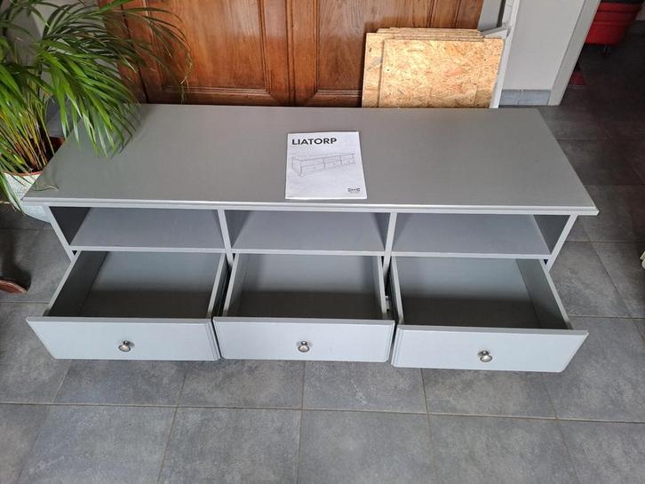 ikea tv kastje liatorp, Huis en Inrichting, Kasten |Televisiemeubels, Gebruikt, Ophalen