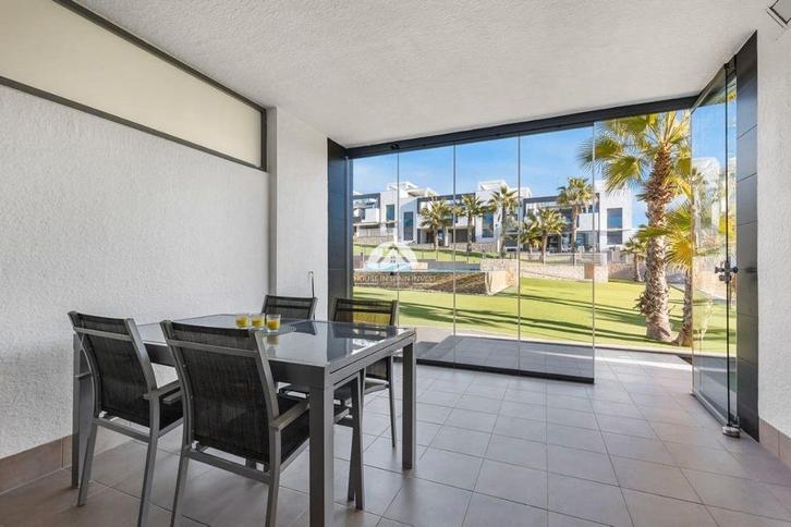 Benedenwoning in Oasis Beach Punta Prima., Immo, Buitenland, Spanje, Appartement, Overige