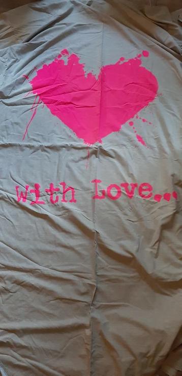 Dekbedovertrek met print beschikbaar voor biedingen