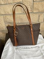 Michael Kors schoudertas, Handtassen en Accessoires, Tassen | Schoudertassen, Ophalen of Verzenden, Zo goed als nieuw, Bruin
