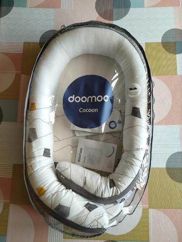 Doomoo Cocoon baby nestje beschikbaar voor biedingen