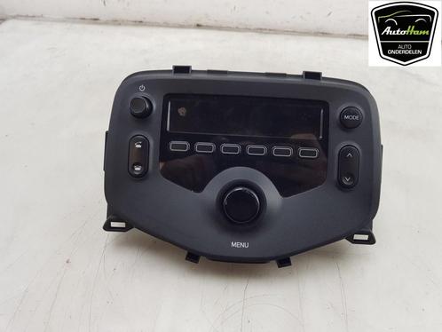 RADIO Peugeot 108 (|861200H050|B000792480|86120H050|), Auto-onderdelen, Overige Auto-onderdelen, Peugeot, Gebruikt