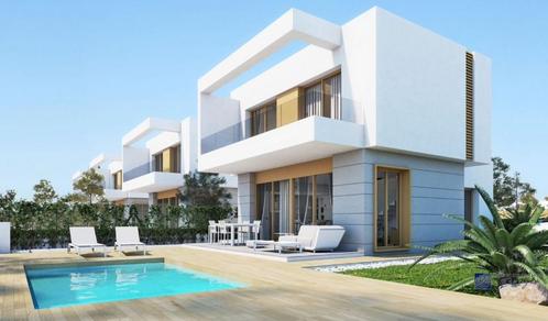 Villa naast de golfbaan te koop in Spanje, Immo, Buitenland, Spanje, Woonhuis, Dorp