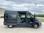 Peugeot Boxer 2.2HDI Dubbele Cabine 7 zitplaatsen!!, Auto's, 2500 kg, Bedrijf, Te koop, 2198 cc