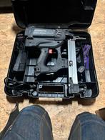 Staalnagel pistool, Enlèvement