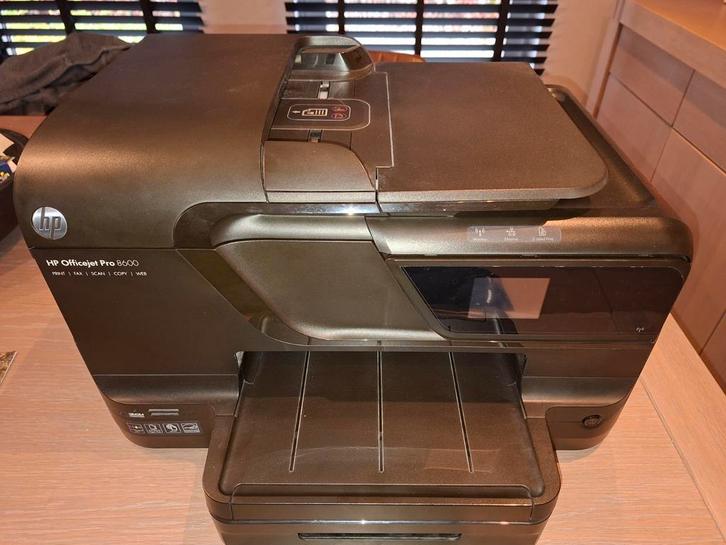 HP 8600 OfficeJet Pro pour pieces !, Informatique & Logiciels, Imprimantes, Utilisé, Imprimante, Imprimante à jet d'encre, Impression couleur