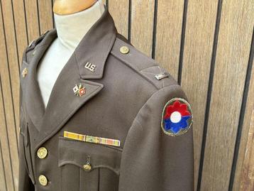 WWII - veste chocolat officier 9 Th D.I. U.S. état neuf beschikbaar voor biedingen