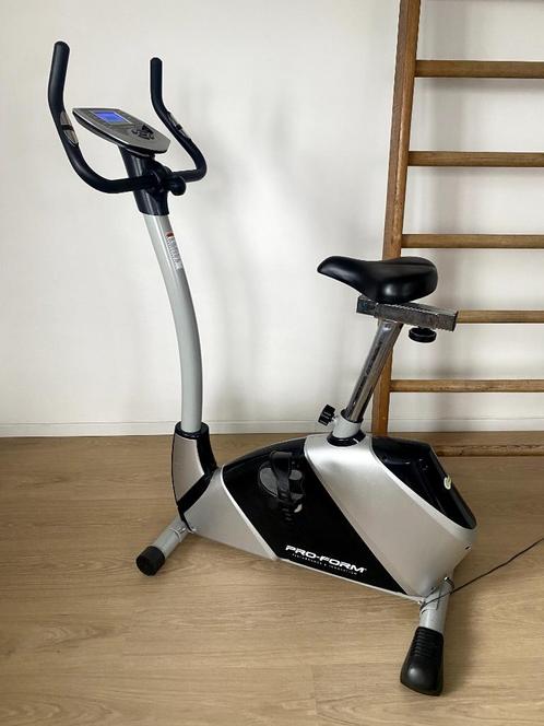 Hometrainer (fiets), Sport en Fitness, Fitnessapparatuur, Gebruikt, Hometrainer, Benen, Metaal, Ophalen