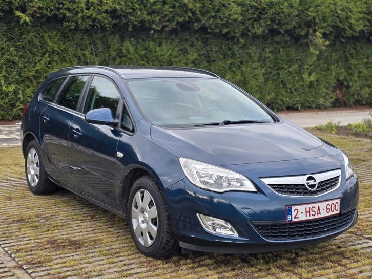 Opel astra break 1.7 diesel gekeurd voor verkoop met carpas, Autos, Opel, Particulier, Astra, ABS, Régulateur de distance, Airbags