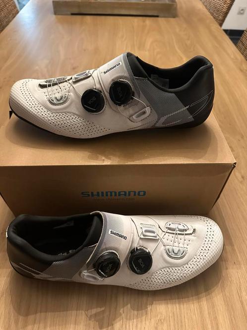 Shimano RC 702 (44), Fietsen en Brommers, Fietsaccessoires | Fietskleding, Heren, Ophalen of Verzenden