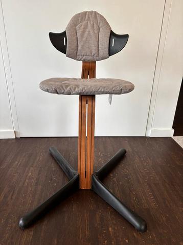 Nomi kinder eetstoel, Kinderen en Baby's, Kinderstoelen, Ophalen, Zo goed als nieuw