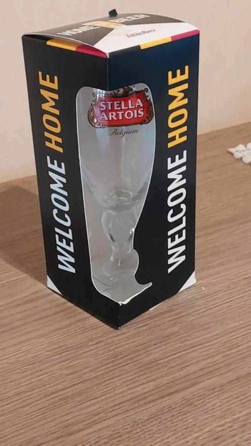 Bierglas : Stella Artois / Belgium / Home Beer, Verzamelen, Glas en Drinkglazen, Zo goed als nieuw, Bierglas, Verzenden