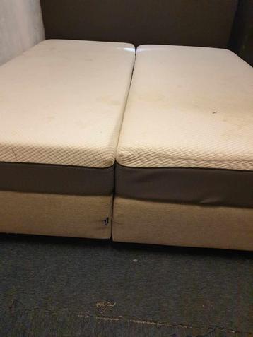 bed kan bezorgd worden 180x200  boxpring bed met matrassen, Huis en Inrichting, Slaapkamer | Bedden, Gebruikt, Tweepersoons, Ophalen of Verzenden