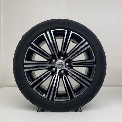 Volvo 18 inch inscription velgen + Zomerbanden V60 / S60 201, Auto-onderdelen, Banden en Velgen, Banden en Velgen, Zomerbanden