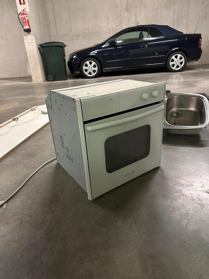 Oven, Elektronische apparatuur, Ovens, Ophalen
