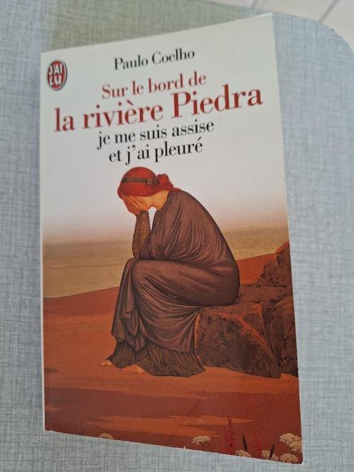 Sur le bord de la rivière Piedra, Boeken, Romans, Zo goed als nieuw, Wereld overig, Ophalen