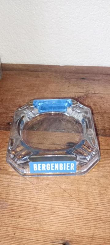 Brasserie bière petit cendrier en verre Bergenbier, Enlèvement ou Envoi, Comme neuf, Panneau, Plaque ou Plaquette publicitaire