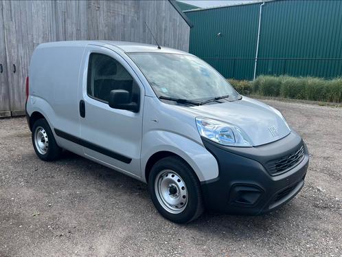 Fiat Fiorino 1.3D, bj2023, 31.000km, Airco, Autos, Fiat, Entreprise, Achat, Autres modèles, ABS, Airbags, Air conditionné, Bluetooth