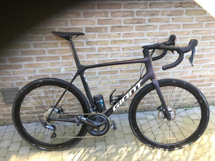 Koersfiets, Fietsen en Brommers, Fietsen | Racefietsen, Gebruikt, Heren, Giant, 10 tot 15 versnellingen, Carbon, Ophalen