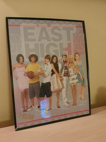 1 frame met de poster van de East High School beschikbaar voor biedingen