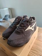 Mizuno contender antraciet grijs maat 45, Ophalen of Verzenden, Nieuw