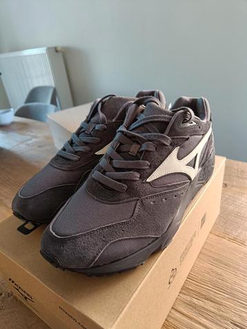 Mizuno contender antraciet grijs maat 45 beschikbaar voor biedingen