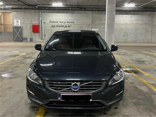 Volvo S60 T4 Momentum, Auto's, Volvo, Particulier, S60, ABS, Adaptive Cruise Control, Airbags, Airconditioning, Bluetooth, Centrale vergrendeling
