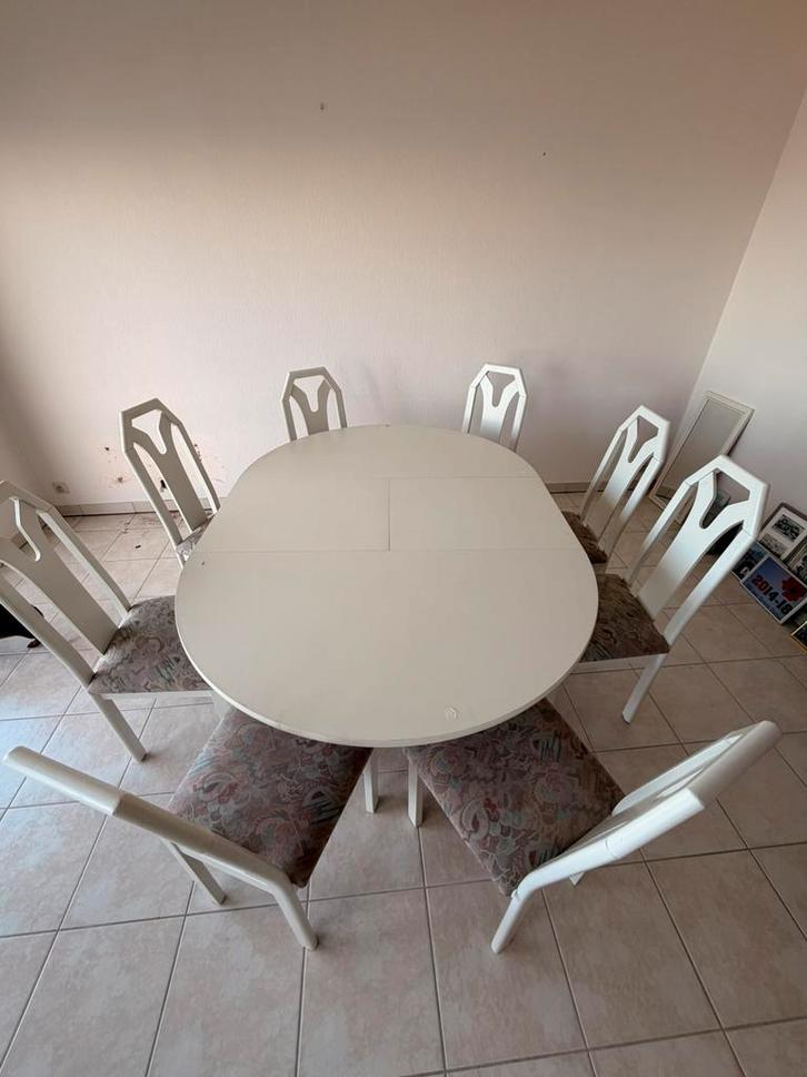 Uitschuifbare keukentafel / eetplaats te koop, Huis en Inrichting, Complete eetkamers, Zo goed als nieuw, Ophalen