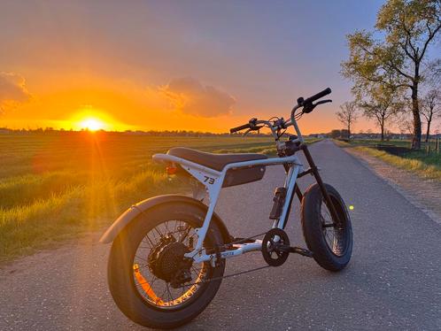 Super73 ZX Moonrock, Fietsen en Brommers, Elektrische fietsen, Zo goed als nieuw, Overige merken, 51 tot 55 cm, 50 km per accu of meer