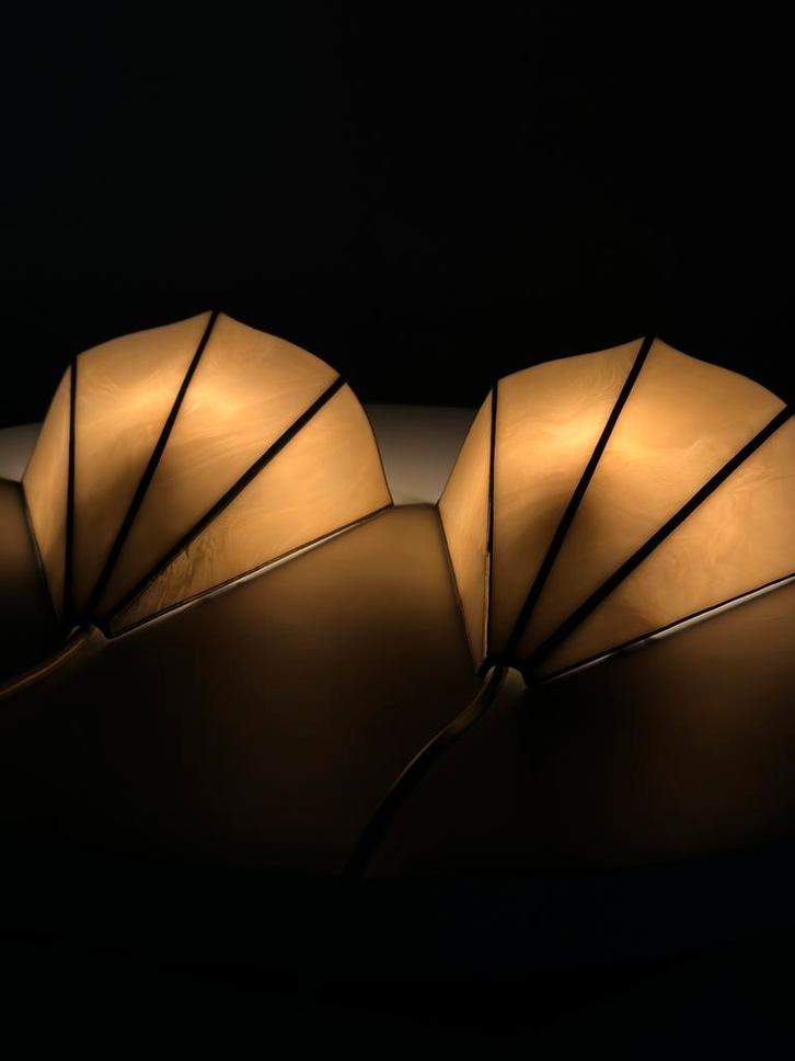 Set van drie Tiffany wandlampen, Huis en Inrichting, Lampen | Wandlampen, Zo goed als nieuw, Glas, Ophalen of Verzenden