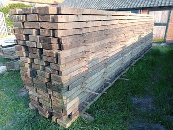 94 houten balken 27cm op 6,3cm en 560cm lang, Doe-het-zelf en Bouw, Hout en Planken, Ophalen, Gebruikt, Balk, Vuren