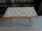 Belle table d'appoint vintage en mosaïque des années 1960, Antiquités & Art, Enlèvement