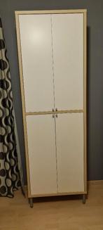 Armoire en tres bon état, Maison & Meubles, Armoires | Penderies & Garde-robes, Teck, 25 à 50 cm, Comme neuf, Enlèvement