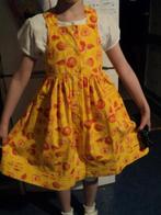 2 robes pour 5 euros pour la fille 4 ans, Kinderen en Baby's, Kinderkleding | Maat 104, Ophalen of Verzenden, Meisje