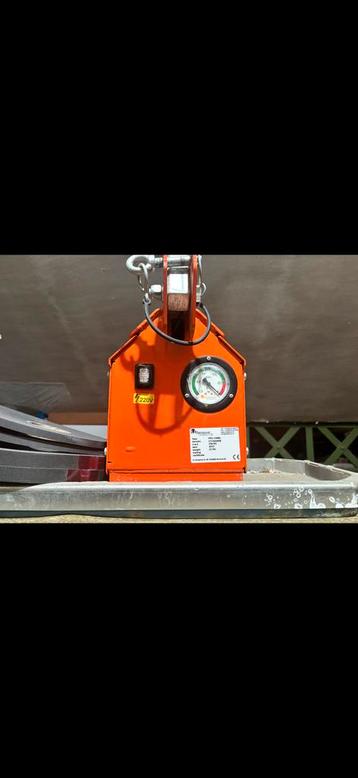 Vacuum zuignap beschikbaar voor biedingen