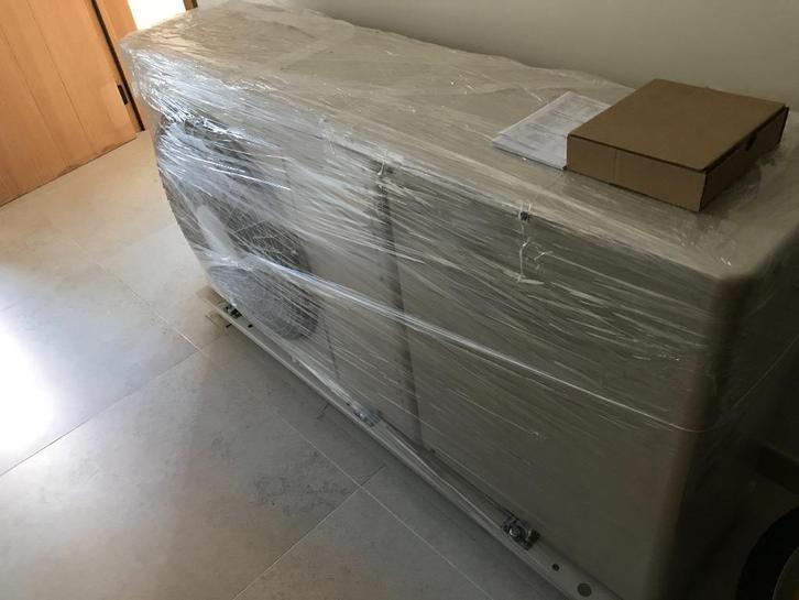 Hitachi monoblock warmtepomp -- DEMO -- KOOPJE, Doe-het-zelf en Bouw, Verwarming en Radiatoren, Zo goed als nieuw, Ophalen