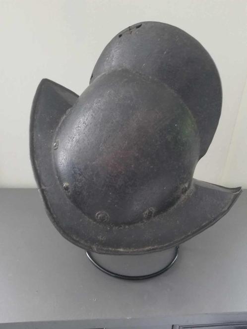 Casque morion XVI ème siècle, Collections, Objets militaires | Général, Armée de terre, Enlèvement ou Envoi