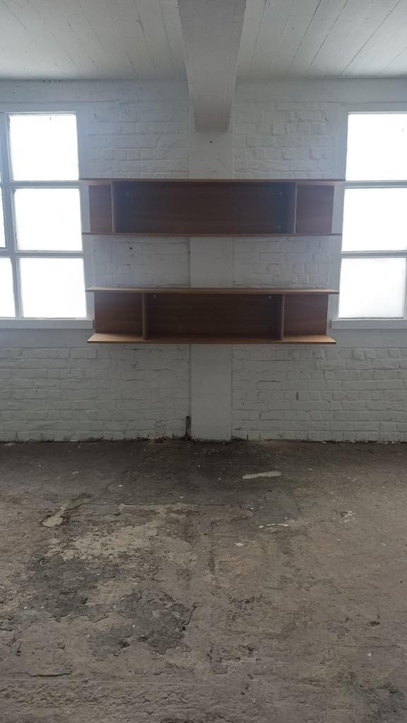 Wandopslag voor 33 torens of andere objecten, Huis en Inrichting, Kasten | Boekenkasten, Gebruikt, 150 tot 200 cm, Minder dan 100 cm