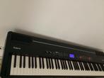 Roland FP-7 digitaal piano (Made in Japan), Piano, Zo goed als nieuw, Zwart, Ophalen