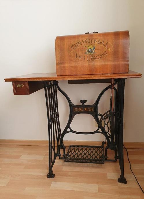 Ancienne machine coudre "Original Wilson", Antiquités & Art, Antiquités | Machines à coudre, Enlèvement