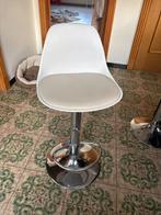 Barstoelen, 2 krukken, Ophalen, Zo goed als nieuw, In hoogte verstelbaar