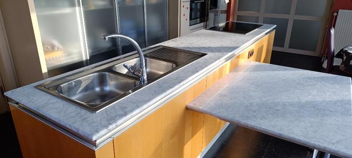 Uitgeruste keuken van Snaidero, Huis en Inrichting, Keuken | Complete keukens, Gebruikt, Overige typen, Crème, Graniet of Steen