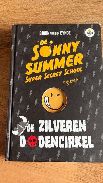 De Sonny Summer super secret school beschikbaar voor biedingen