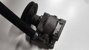 Stuurbekrachtigings pomp BMW 3 / 5 / 6  Serie E28 E321 E24 2 beschikbaar voor biedingen
