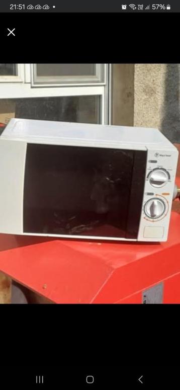 Av magnetron 20ltr king d home, werkt heel goed beschikbaar voor biedingen