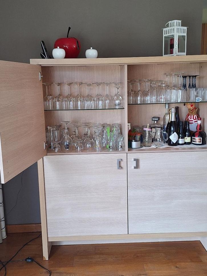 Moderne barkast, Huis en Inrichting, Kasten | Wandmeubels, Gebruikt, 150 tot 200 cm, Minder dan 150 cm, 25 tot 50 cm, Met deur(en)