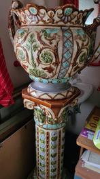 Antieke piedestalle met siervaas, Antiek en Kunst, Ophalen