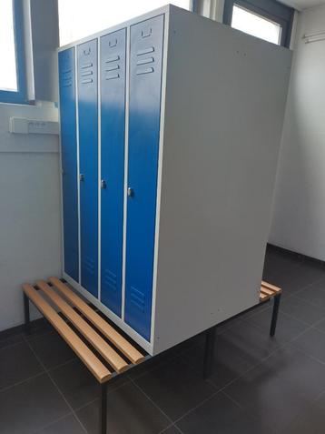 Garderobe/lockerkasten met zitbank, 8 stuks (2x4) beschikbaar voor biedingen